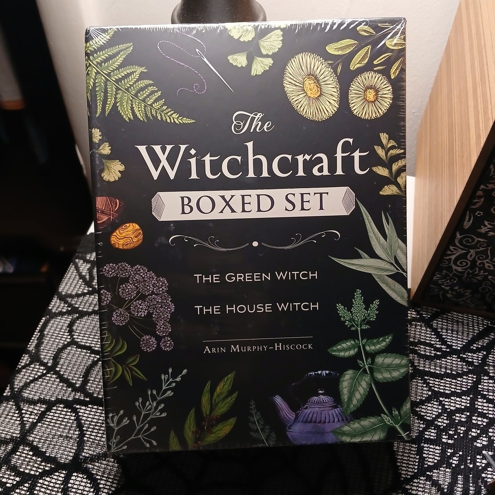 The Witchcraft Boxed Set: Featuring the Green Witch and the House Witch